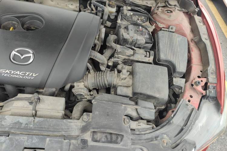 Used Mazda Atenza 2017 2.0L Blue Sky Luxury Edition Engine Bay Left