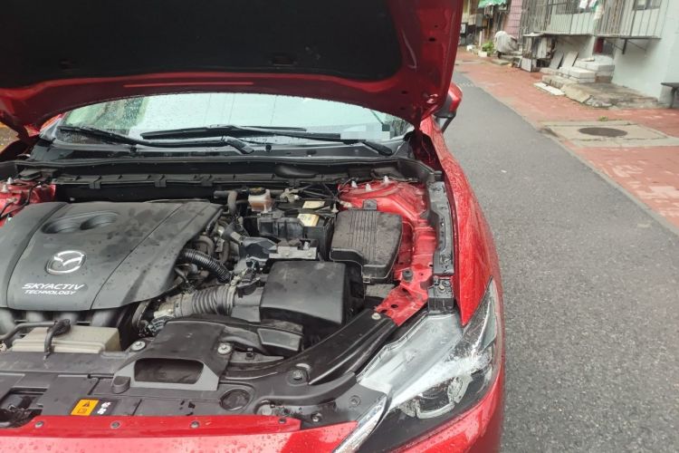 Used Mazda Atenza 2017 2.0L Blue Sky Luxury Edition Engine Bay Left
