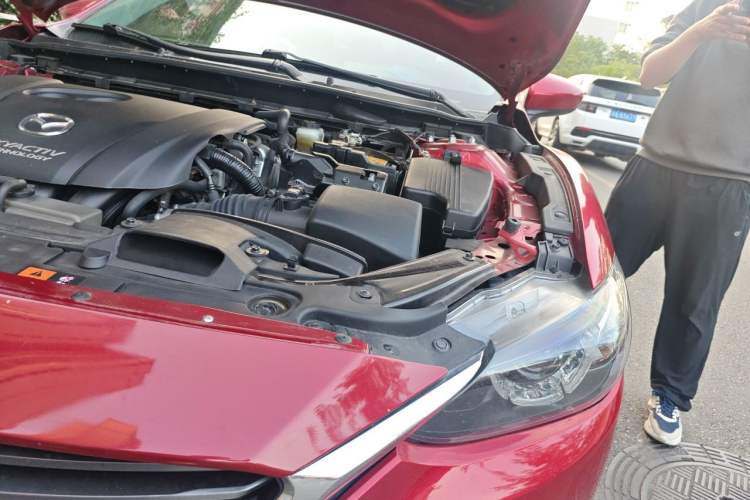 Used Mazda Atenza 2017 2.5L Skyactiv Sport Edition Engine Bay Left
