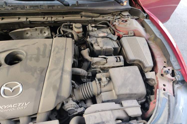 Used Mazda Atenza 2017 2.0L Blue Sky Luxury Edition Engine Bay Left