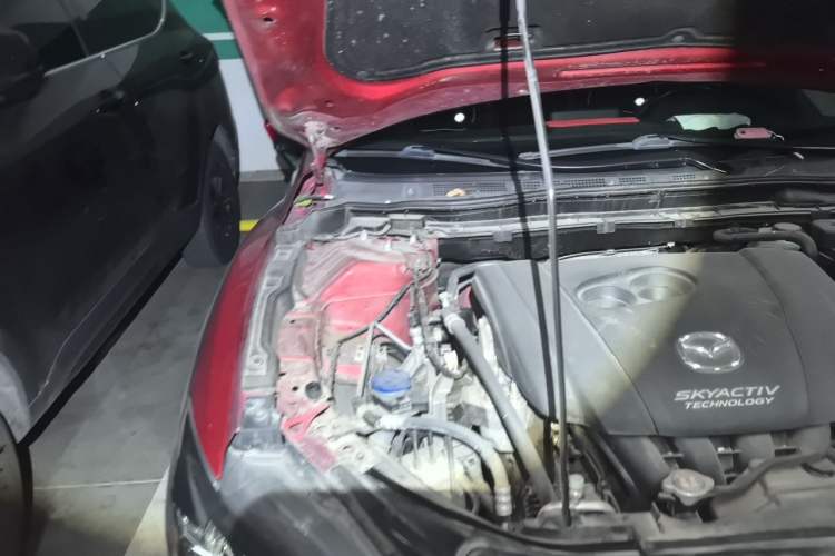 Used Mazda Atenza 2017 2.0L Blue Sky Luxury Edition Engine Bay Right