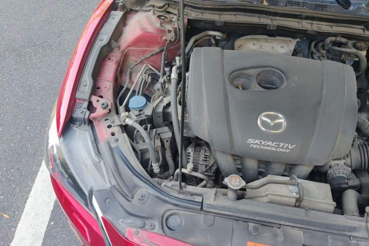 Used Mazda Atenza 2017 2.5L Blue Sky Prestige Edition Engine Bay Right