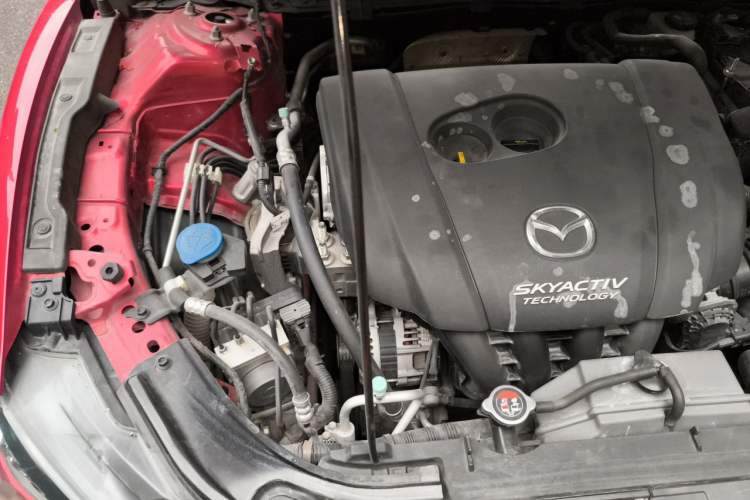 Used Mazda Atenza 2017 2.0L Blue Sky Luxury Edition Engine Bay Right