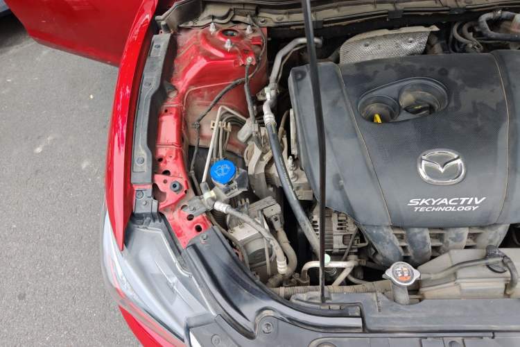 Used Mazda Atenza 2017 2.0L Blue Sky Luxury Edition Engine Bay Right