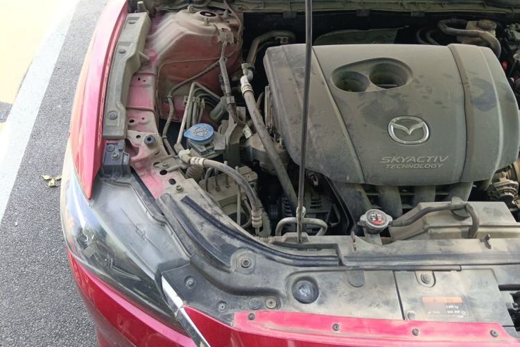 Used Mazda Atenza 2017 2.0L Blue Sky Luxury Edition Engine Bay Right