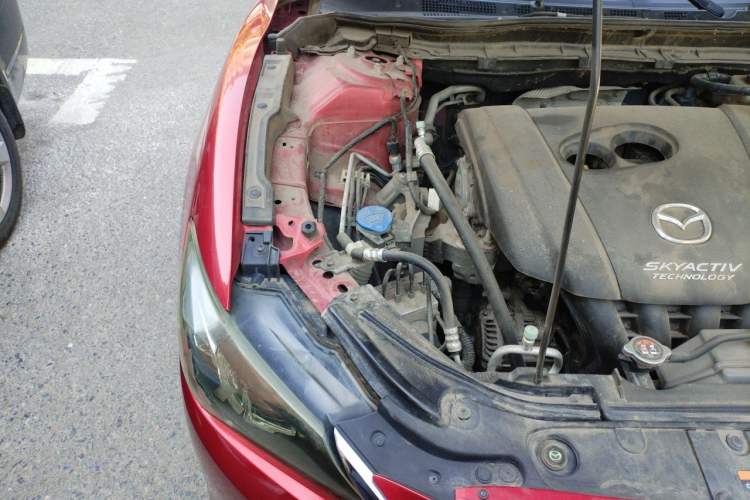 Used Mazda Atenza 2017 2.0L Blue Sky Luxury Edition Engine Bay Right
