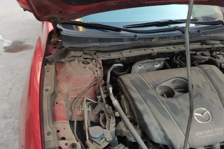 Used Mazda Atenza 2017 2.0L Blue Sky Luxury Edition Engine Bay Right