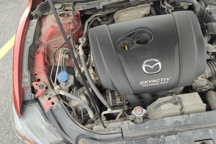 Used Mazda Atenza 2017 2.0L Blue Sky Luxury Edition Engine Bay Right