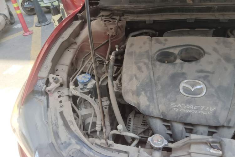 Used Mazda Atenza 2017 2.0L Blue Sky Luxury Edition Engine Bay Right