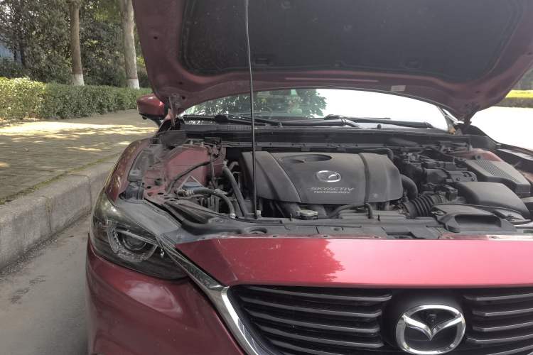 Used Mazda Atenza 2017 2.0L Blue Sky Luxury Edition Engine Bay Right