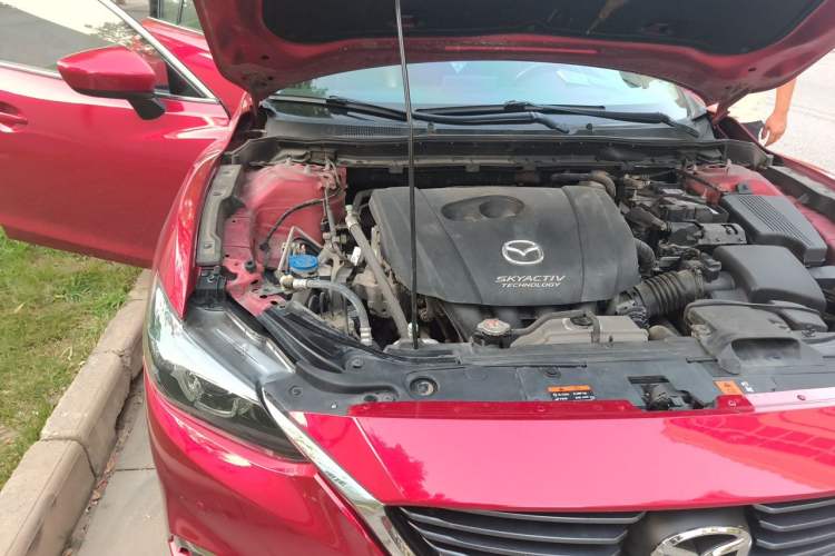 Used Mazda Atenza 2017 2.0L Blue Sky Luxury Edition Engine Bay Right