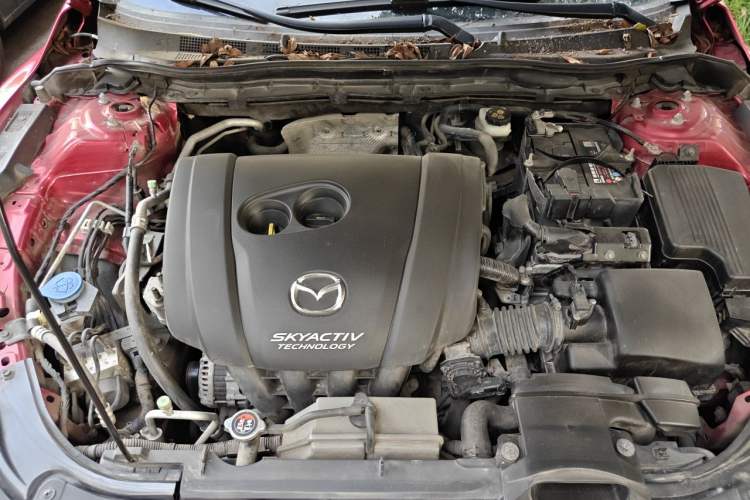Used Mazda Atenza 2017 2.0L Blue Sky Luxury Edition Engine Bay