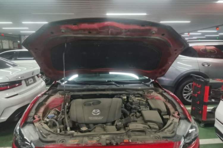 Used Mazda Atenza 2017 2.0L Blue Sky Prestige Edition Engine Bay