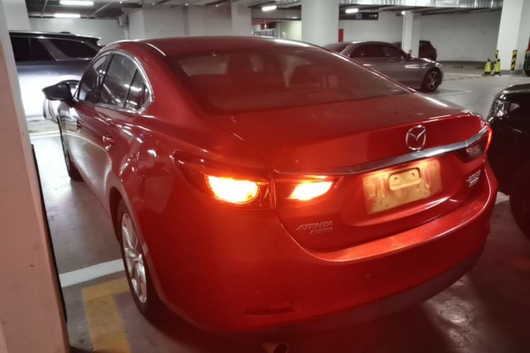 Used Mazda Atenza 2017 2.0L Blue Sky Luxury Edition Exterior 2