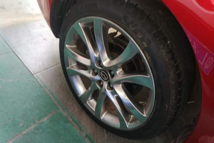 Used Mazda Atenza 2017 2.5L Blue Sky Prestige Edition Exterior 3