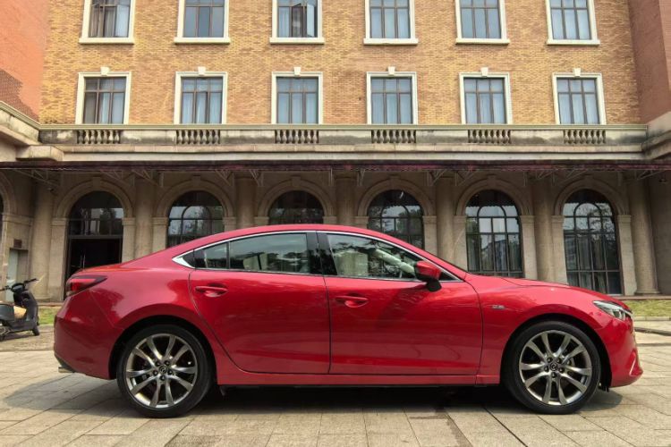 Used Mazda Atenza 2017 2.5L Blue Sky Prestige Edition Exterior 3
