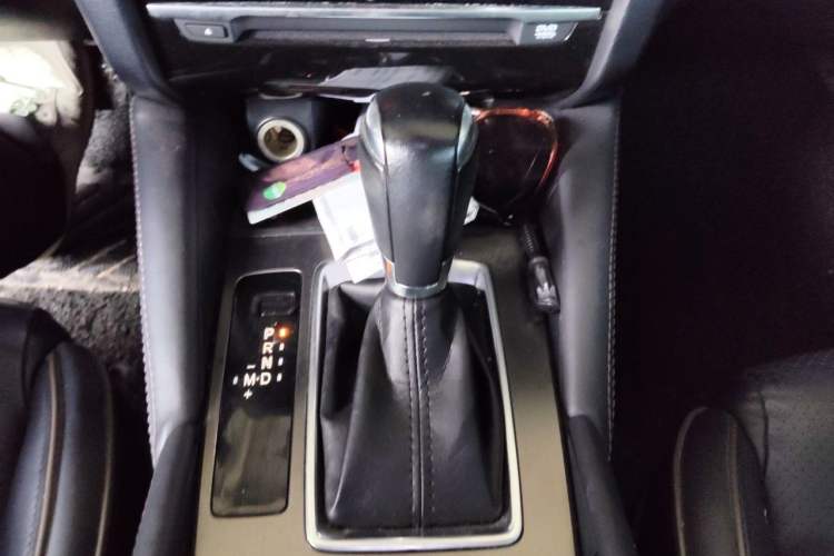 Used Mazda Atenza 2017 2.5L Blue Sky Prestige Edition Gear Lever