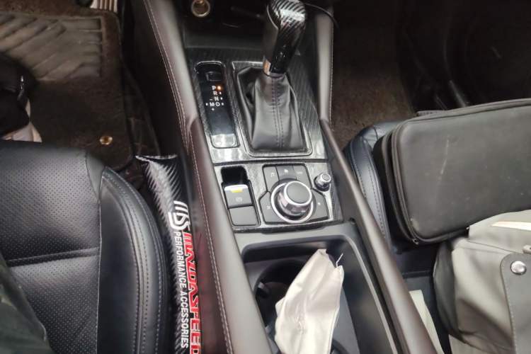 Used Mazda Atenza 2017 2.5L Blue Sky Prestige Edition Gear Lever