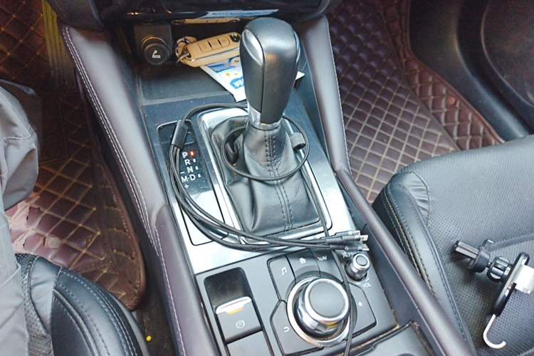 Used Mazda Atenza 2017 2.0L Blue Sky Luxury Edition Gear Lever