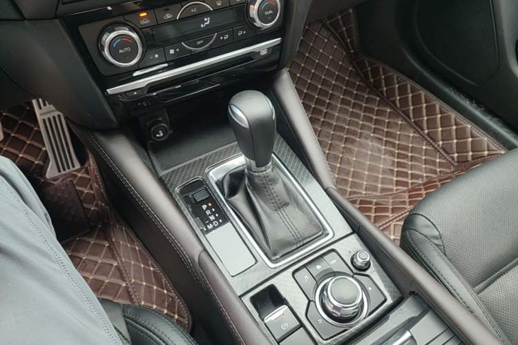 Used Mazda Atenza 2017 2.5L Skyactiv Sport Edition Gear Lever