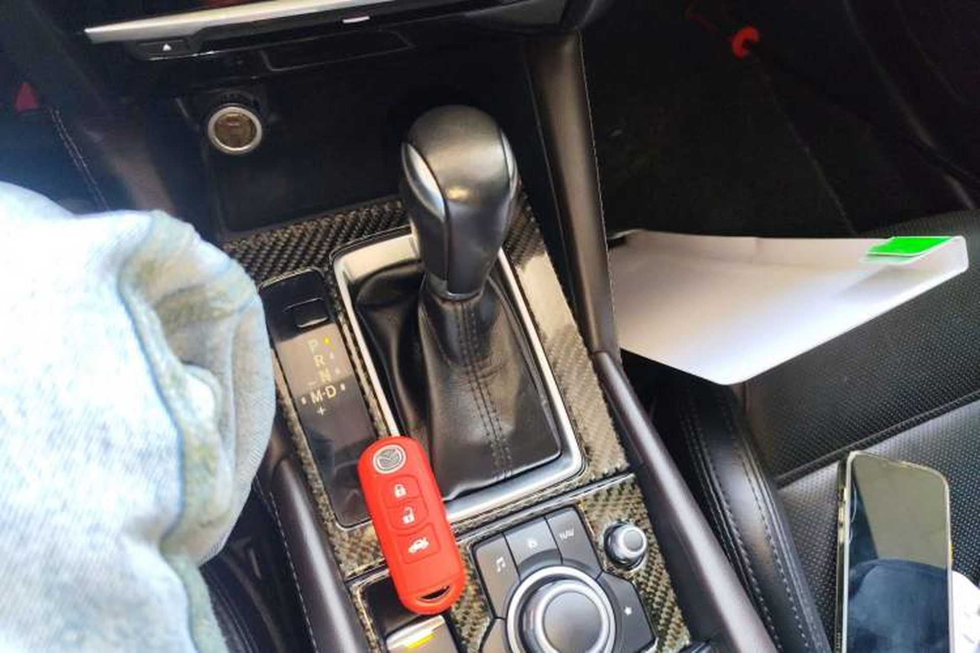 Used Mazda Atenza 2017 2.5L Blue Sky Prestige Edition Gear Lever