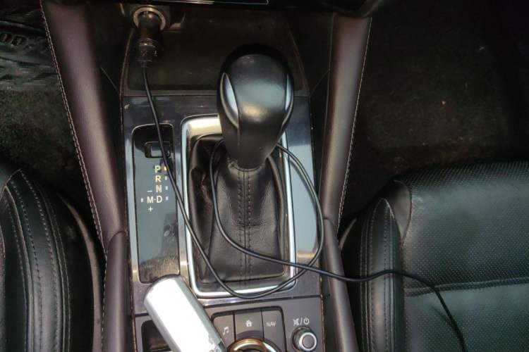 Used Mazda Atenza 2017 2.5L Blue Sky Prestige Edition Gear Lever