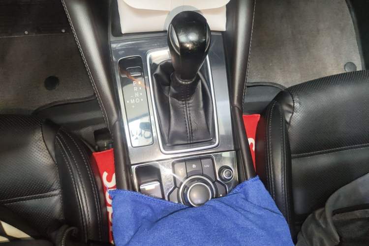 Used Mazda Atenza 2017 2.5L Blue Sky Prestige Edition Gear Lever