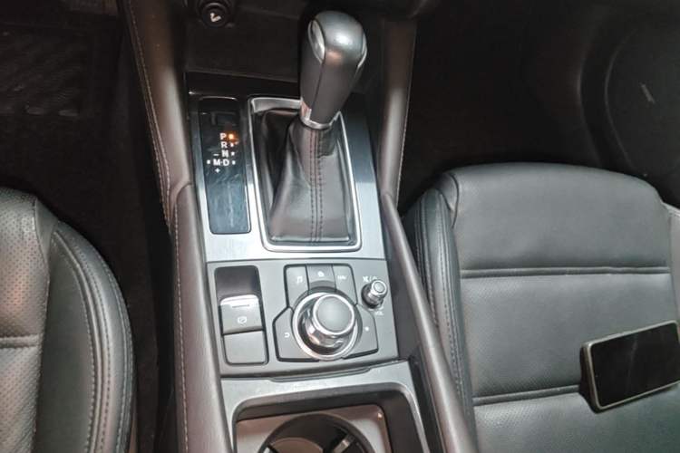 Used Mazda Atenza 2017 2.5L Blue Sky Prestige Edition Gear Lever
