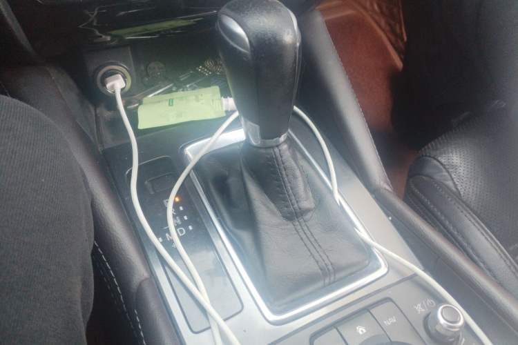 Used Mazda Atenza 2017 2.0L Blue Sky Luxury Edition Gear Lever