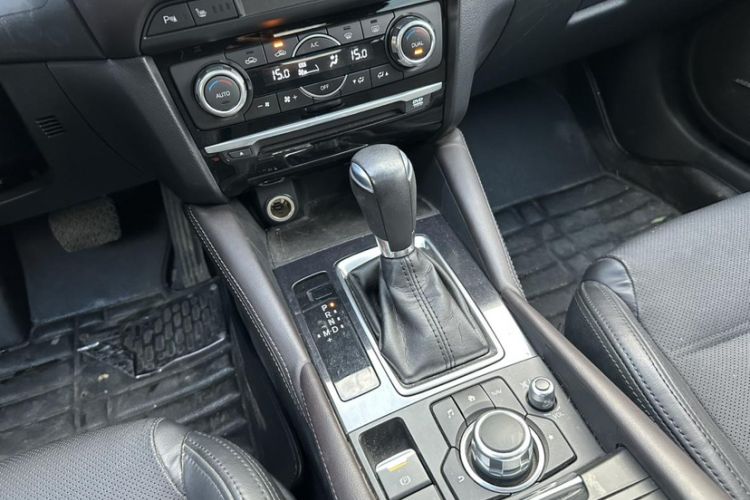 Used Mazda Atenza 2017 2.5L Blue Sky Prestige Edition Gear Lever