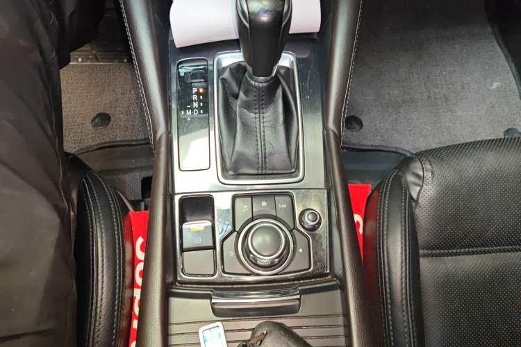 Used Mazda Atenza 2017 2.5L Blue Sky Prestige Edition Gear Lever