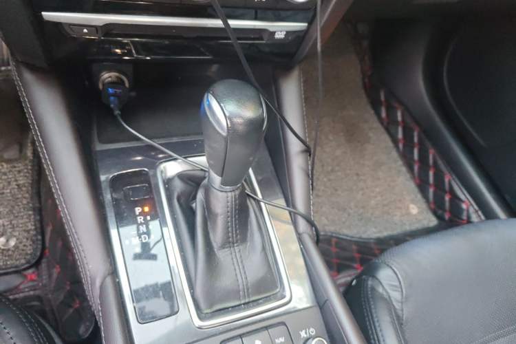 Used Mazda Atenza 2017 2.5L Skyactiv Sport Edition Gear Lever