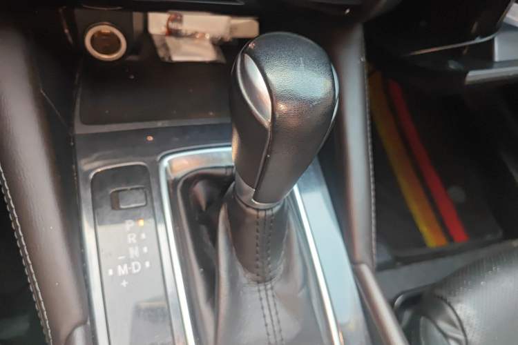 Used Mazda Atenza 2017 2.5L Skyactiv Sport Edition Gear Lever