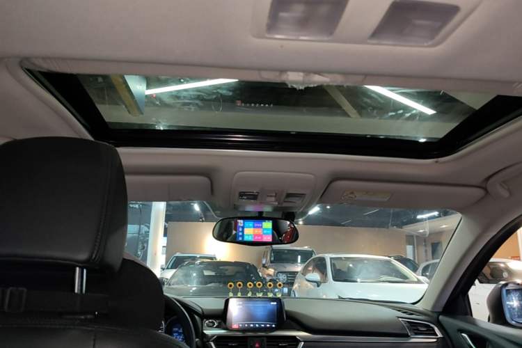 Used Mazda Atenza 2017 2.0L Blue Sky Luxury Edition Headliner