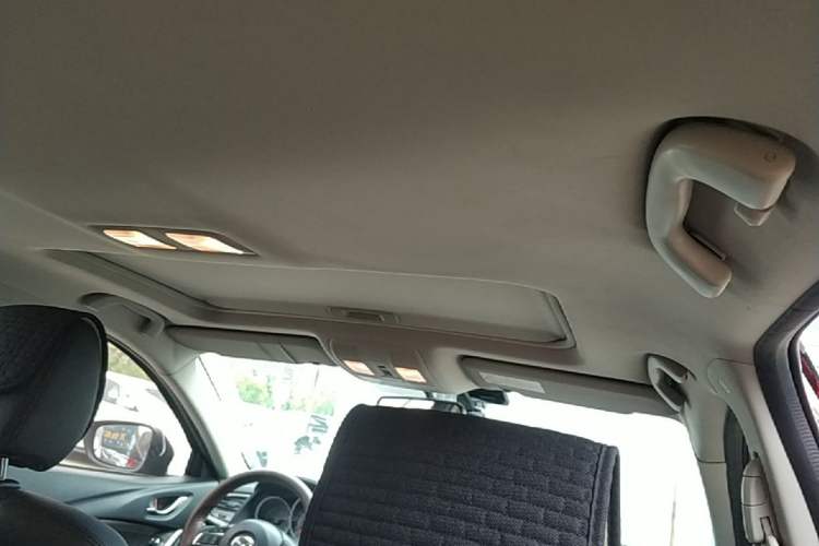 Used Mazda Atenza 2017 2.0L Blue Sky Luxury Edition Headliner