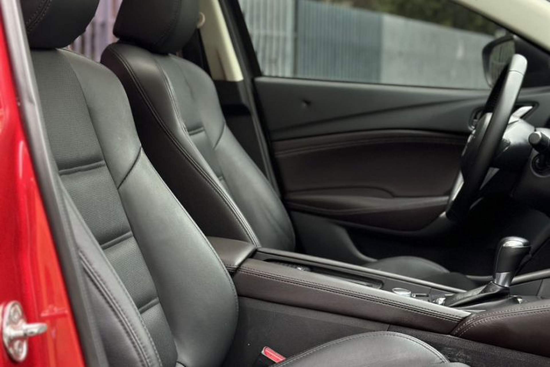 Used Mazda Atenza 2017 2.0L Blue Sky Luxury Edition Interior 5