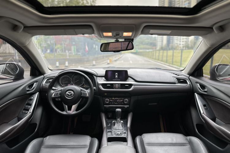 Used Mazda Atenza 2017 2.0L Blue Sky Luxury Edition Interior 6