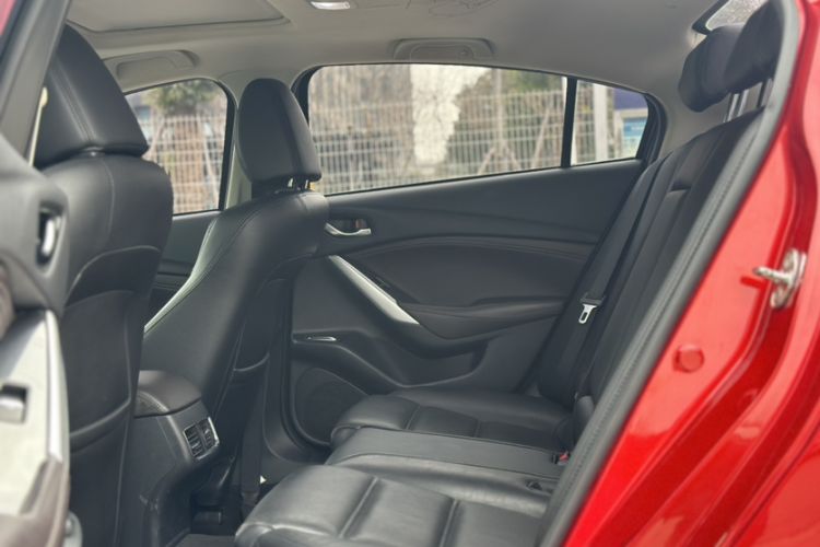 Used Mazda Atenza 2017 2.5L Skyactiv Sport Edition Interior 7