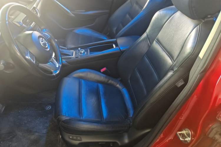 Used Mazda Atenza 2017 2.0L Blue Sky Luxury Edition Left Front Seat