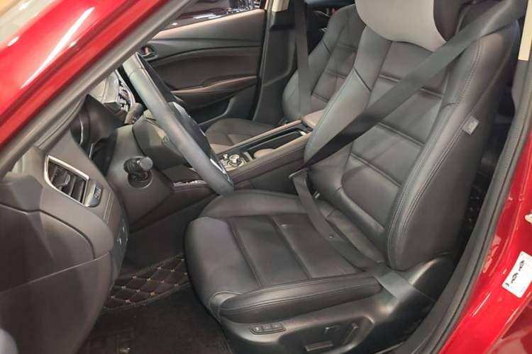 Used Mazda Atenza 2017 2.0L Blue Sky Luxury Edition Left Front Seat