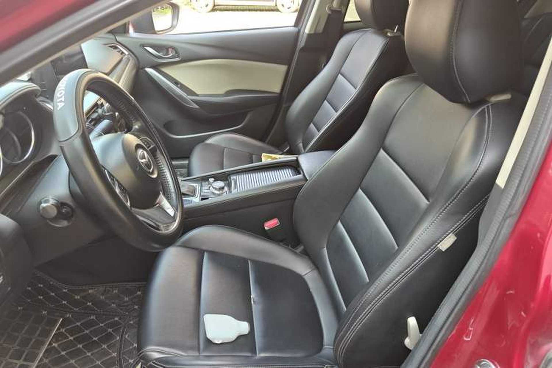 Used Mazda Atenza 2017 2.0L Blue Sky Fashion Edition Left Front Seat