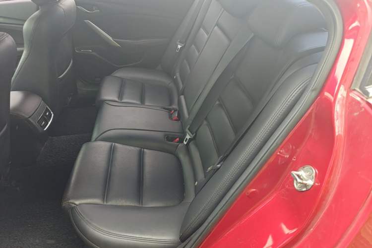 Used Mazda Atenza 2017 2.0L Blue Sky Luxury Edition Left Rear Seat