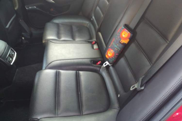Used Mazda Atenza 2017 2.5L Blue Sky Prestige Edition Left Rear Seat