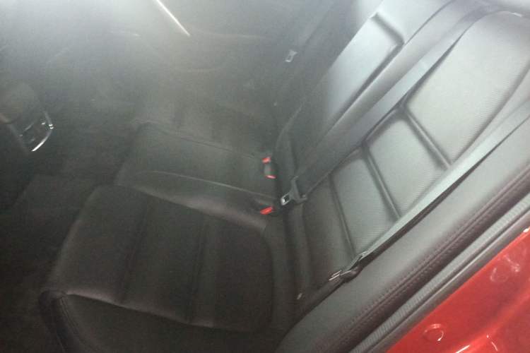 Used Mazda Atenza 2017 2.0L Blue Sky Luxury Edition Left Rear Seat