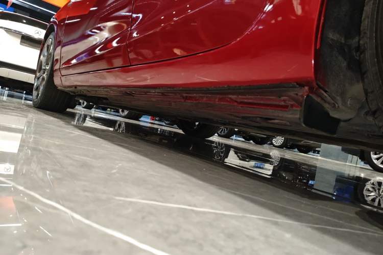 Used Mazda Atenza 2017 2.5L Blue Sky Prestige Edition Left Side Sill