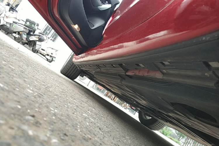 Used Mazda Atenza 2017 2.0L Blue Sky Luxury Edition Left Side Sill