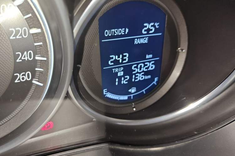 Used Mazda Atenza 2017 2.5L Skyactiv Sport Edition Odometer Close Up