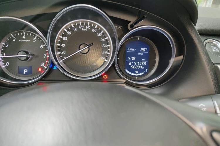 Used Mazda Atenza 2017 2.0L Blue Sky Luxury Edition Odometer Close Up