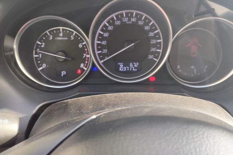 Used Mazda Atenza 2017 2.5L Blue Sky Prestige Edition Odometer Close Up