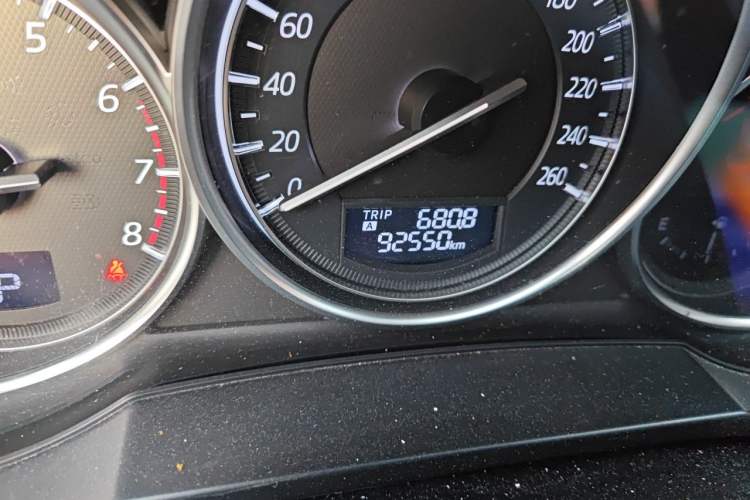 Used Mazda Atenza 2017 2.5L Blue Sky Prestige Edition Odometer Close Up